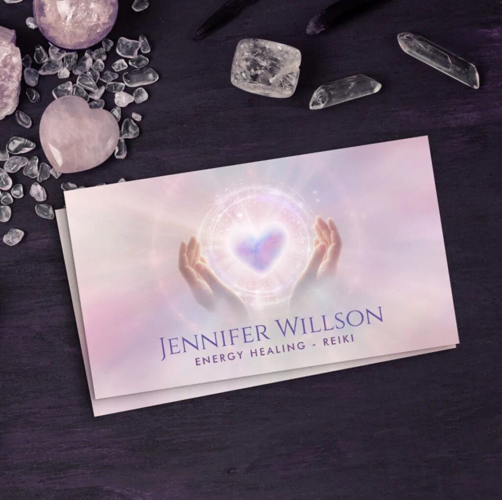 Energy-filled hands with radiant heart – business card for spiritual coaches and wellness guides.